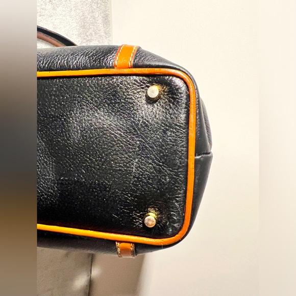 Bally Handbag in Black and Tan, EUC - Picture 6 of 14